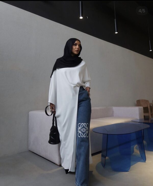 Kimono Abaya Asymétrique Blanc Beige – Tendance Ramadan 2026